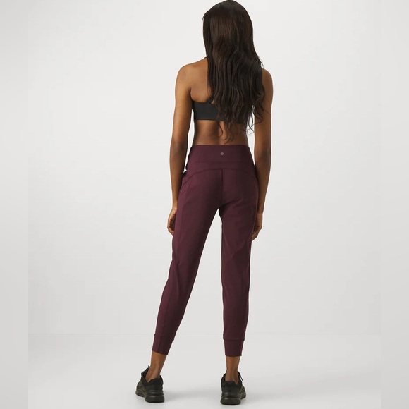 Athleta Rainier Mid Rise Soft Lined Jogger Spiced Cabernet M Athleisure Outdoor - Picture 5 of 16